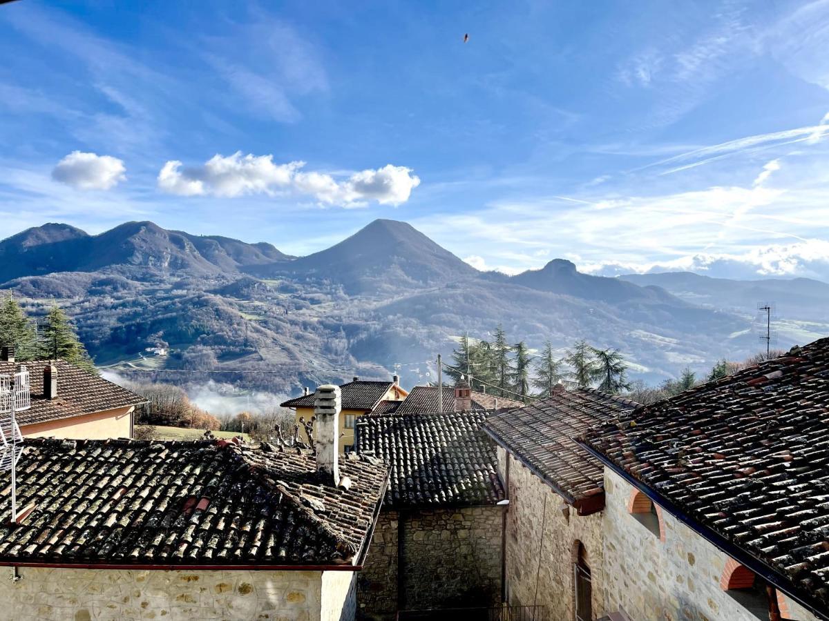 Mazzetti Country House-Vita In Campagna Con Giardino Vimignano-Chiesa エクステリア 写真
